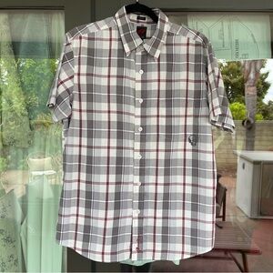 ANCHOR BLUE ~ Grey/Red Plaid Shirt with Skull at Pocket ~ Slim Fit ~ Large